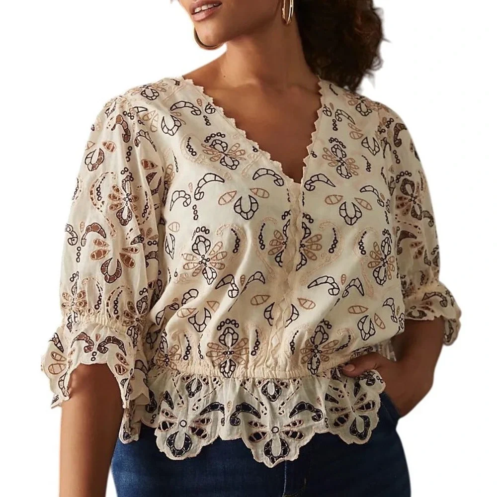 Anthropologie‎ Embroidered Blouse Ivory Floral Peplum V Neck Size Small